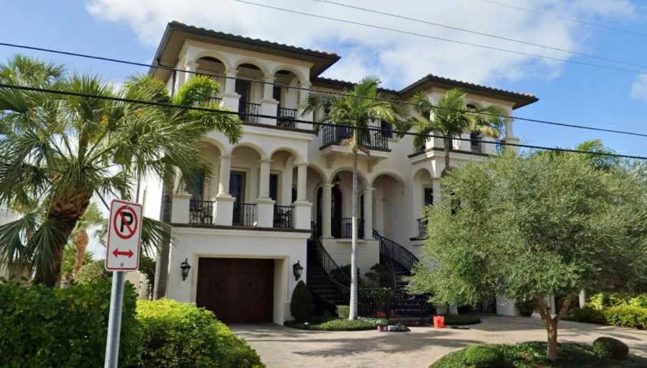 Exploring Where Does Hulk Hogan Live: A Peek into His Residence