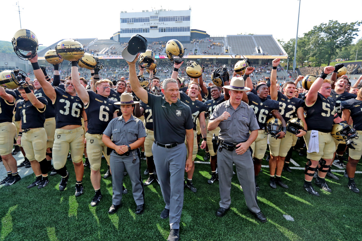 UMass vs Army Prediction: Who Will Win This Game and Simple Reasons Why They Will Win?