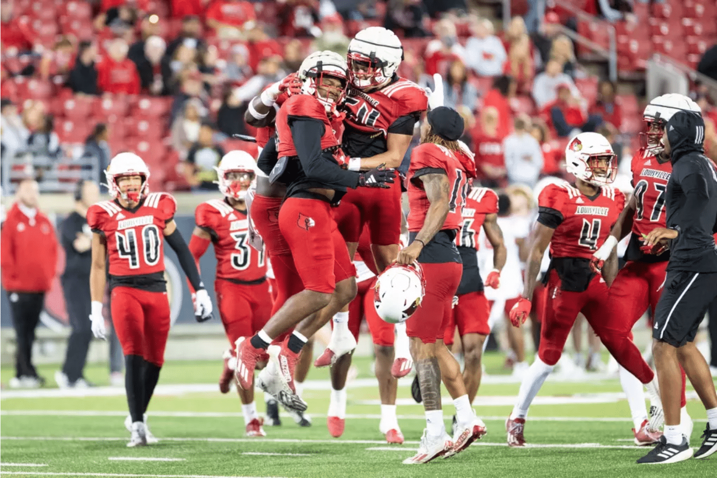 Louisville Football Starters: Predicting the Cardinals Lineup, Who Will Make the Cut?