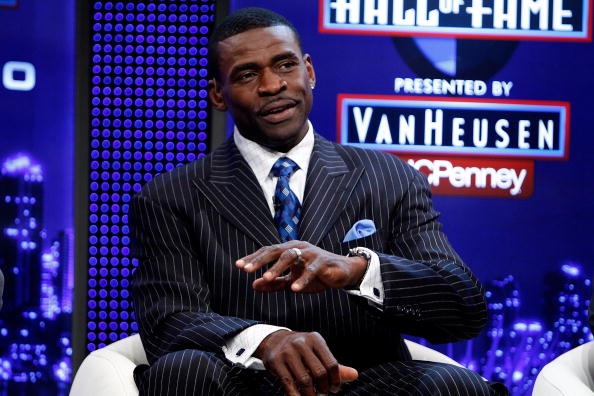 What was Michael Irvin salary with the Cowboys? Find out how much he made each year he played.