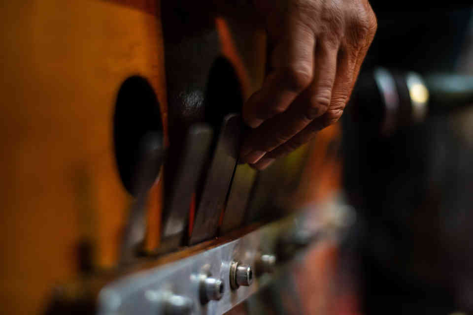 Cuban Instrument NYT: Discover The Sounds (What You Need To Know About Cuban Music)