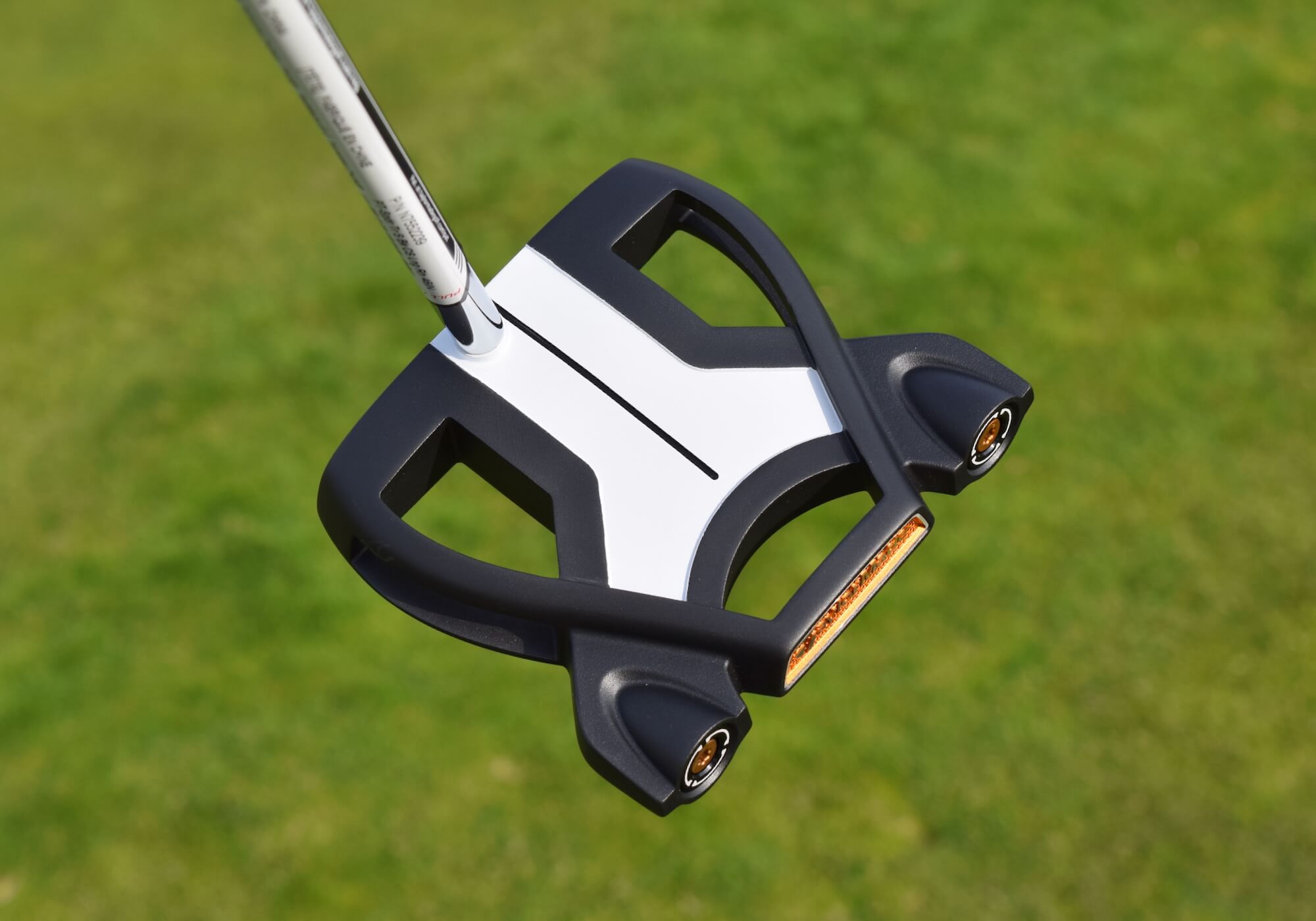 Spider Tour Black Putter: The Ultimate Guide for Better Putting.