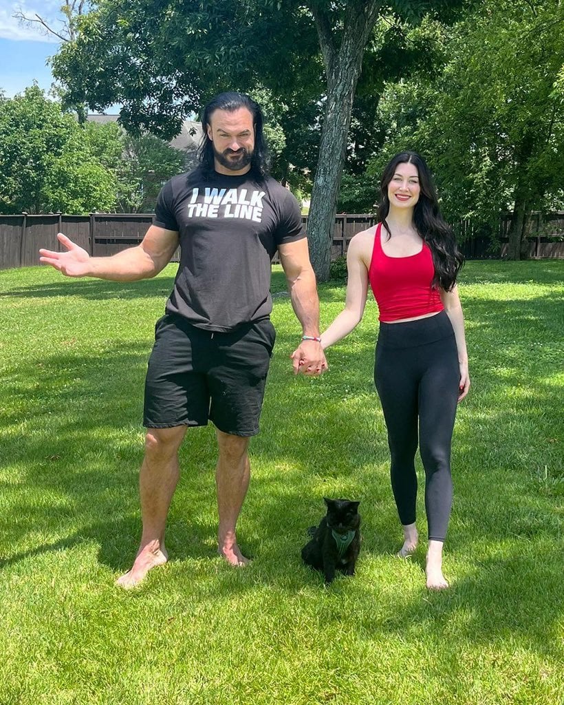 Fans Ask:What is Wrong with Drew Mcintyre Wife-Details